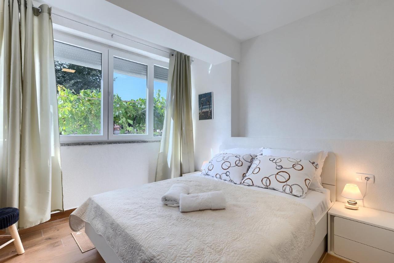 Marčana Holiday House Chill Out Loborika Pula 6 Persons מראה חיצוני תמונה